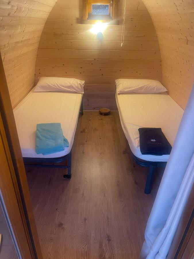 Teiraboa Base Camp Hotel Arzúa Екстериор снимка