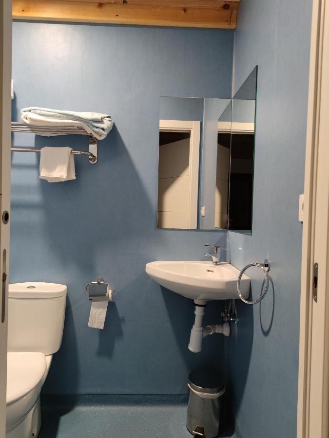 Teiraboa Base Camp Hotel Arzúa Екстериор снимка