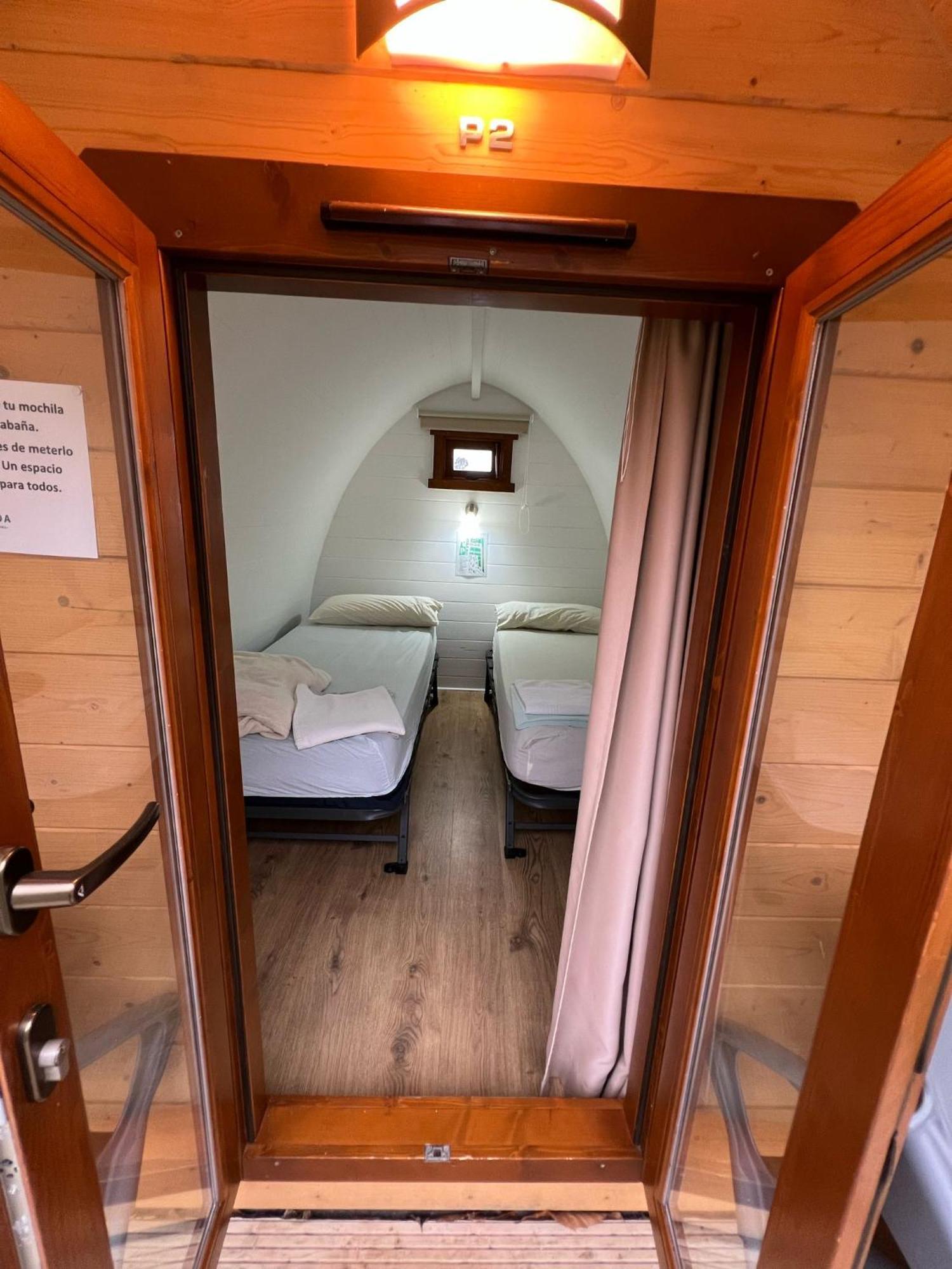 Teiraboa Base Camp Hotel Arzúa Екстериор снимка